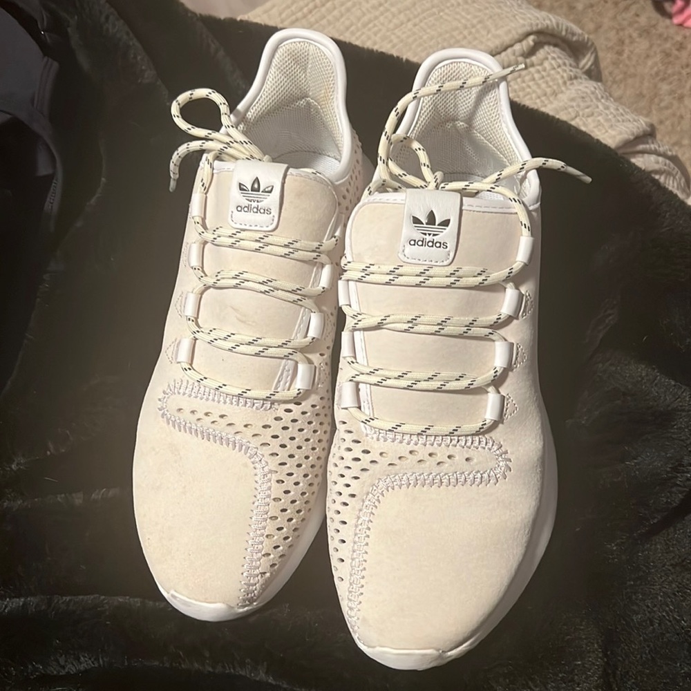 Adidas tubular  cream sneakers